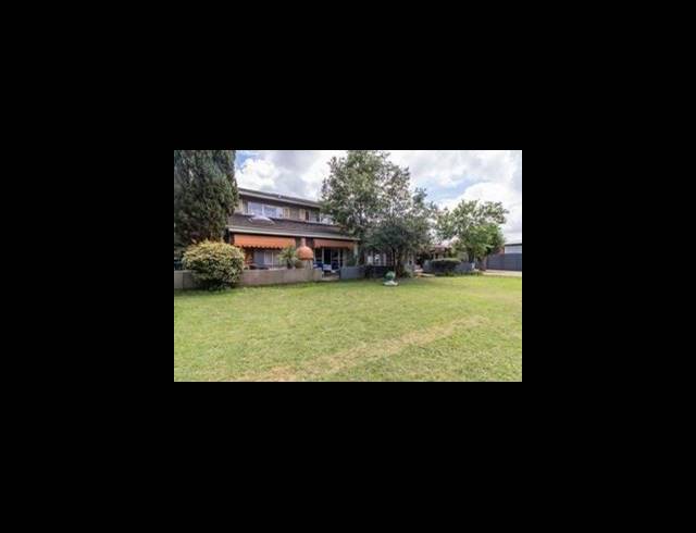 FARM FOR SALE IN RISPARK